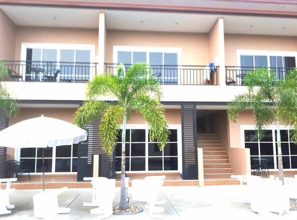 4 Palms Resort Bang Sare Extérieur photo